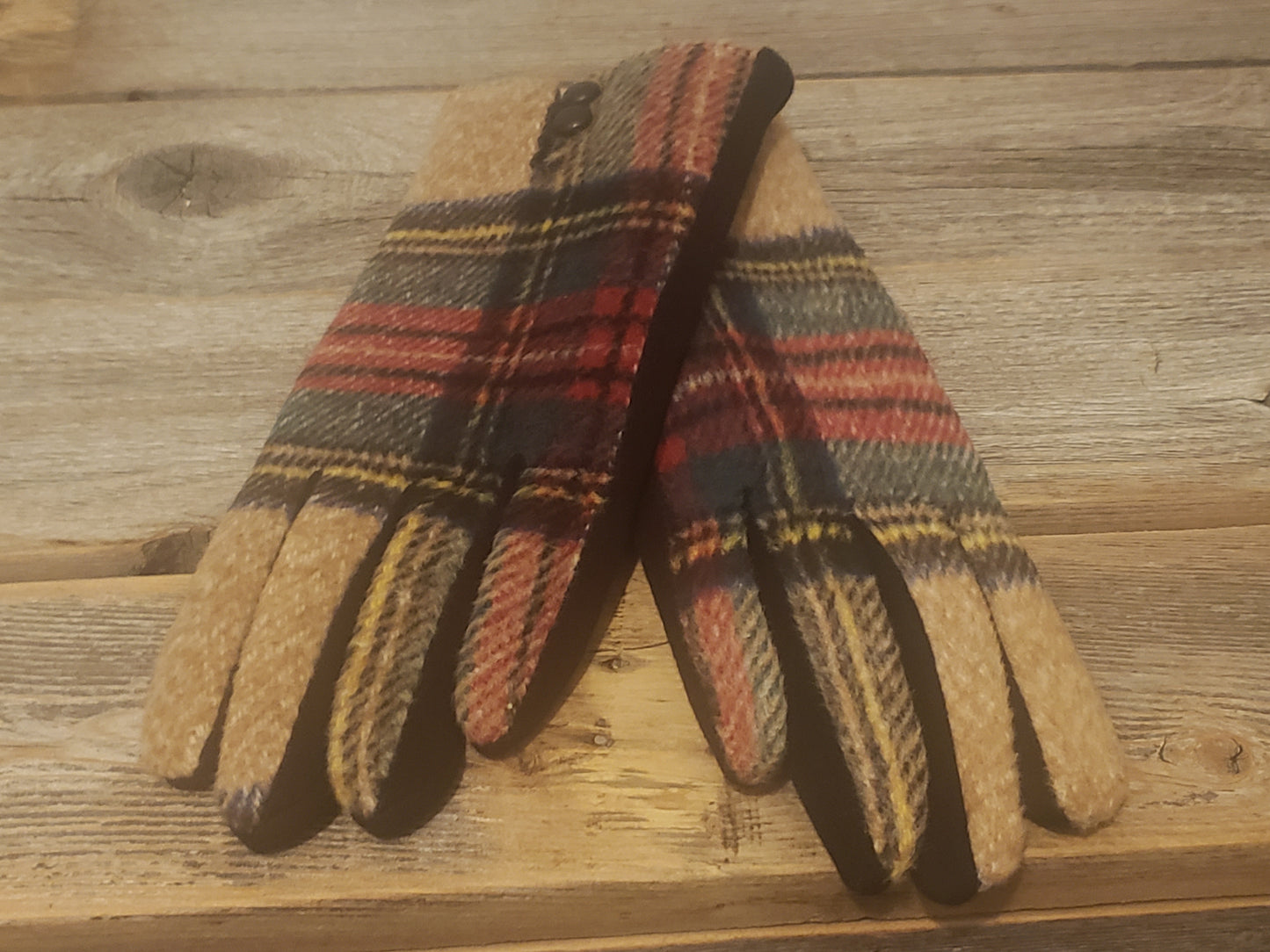 Plaid Gloves