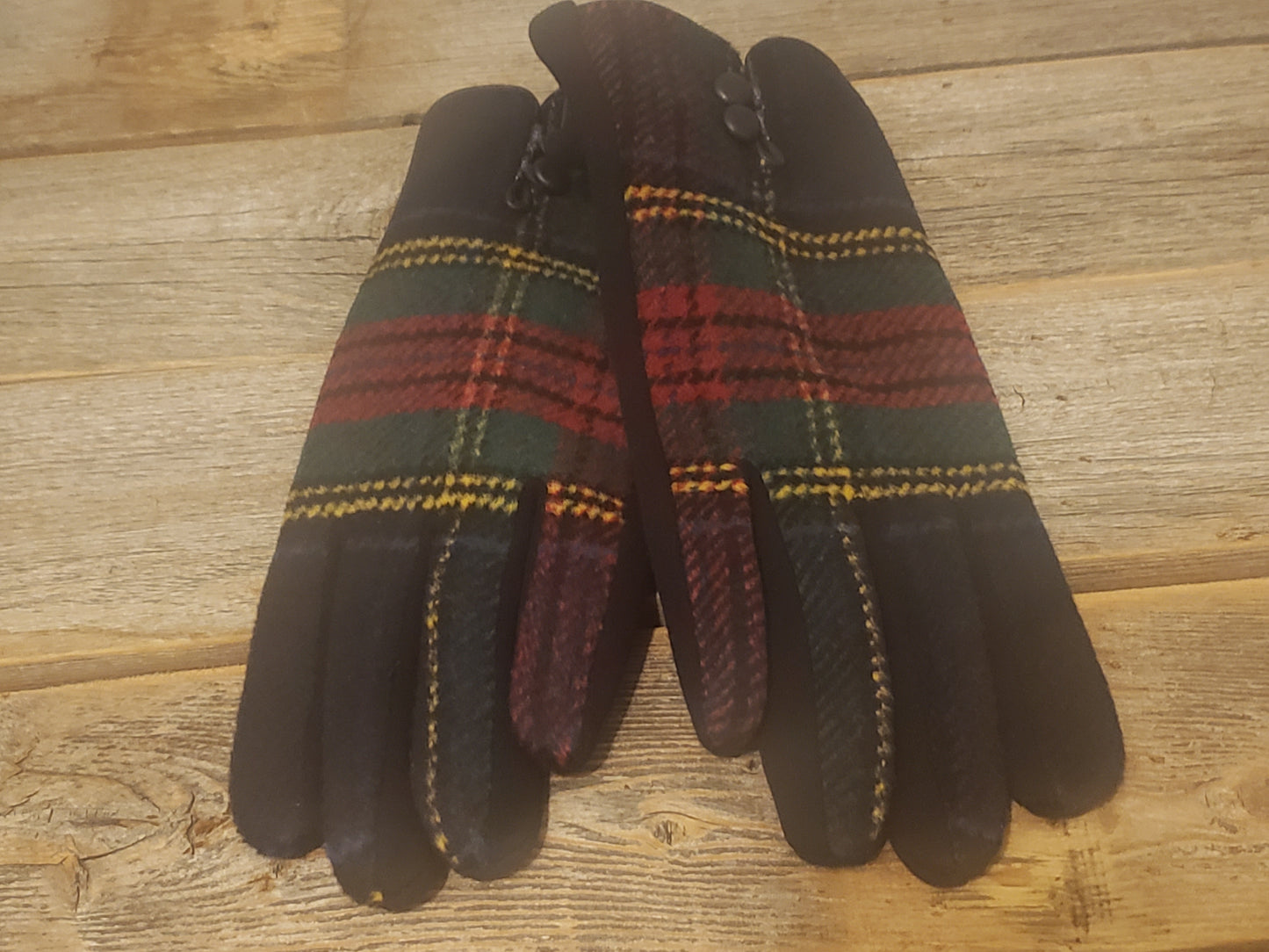 Plaid Gloves