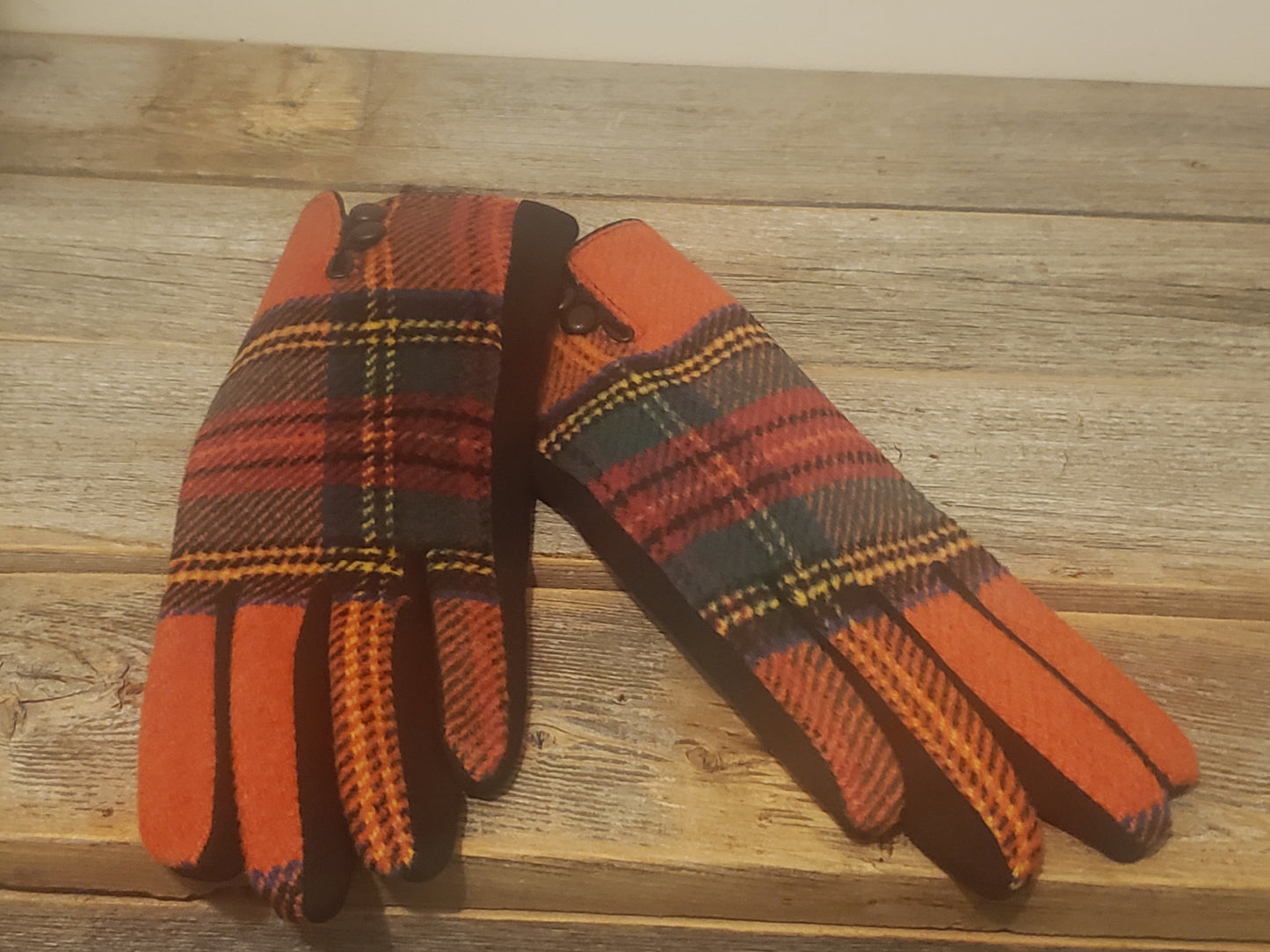 Plaid Gloves